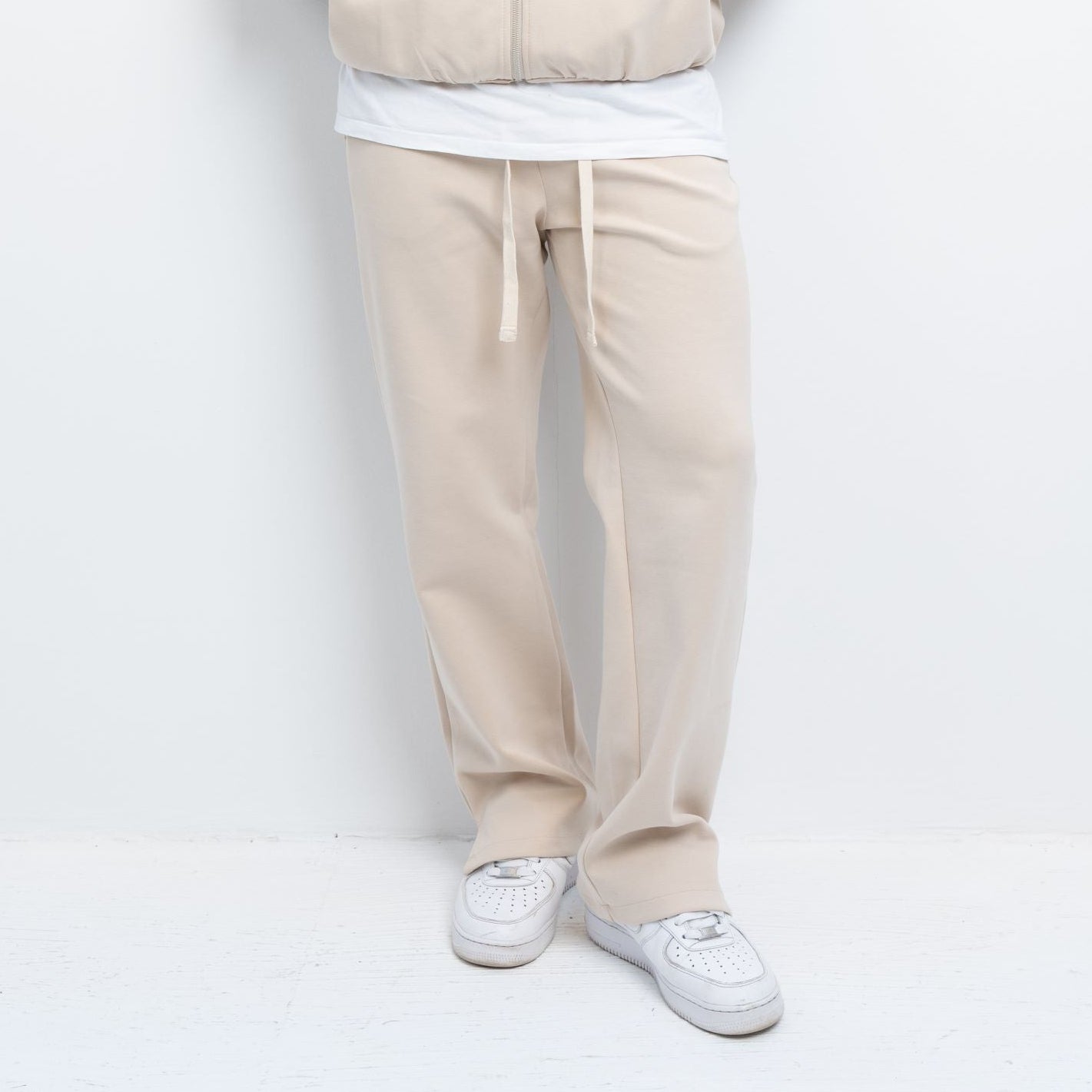 Off-White Straight-Leg Pants 