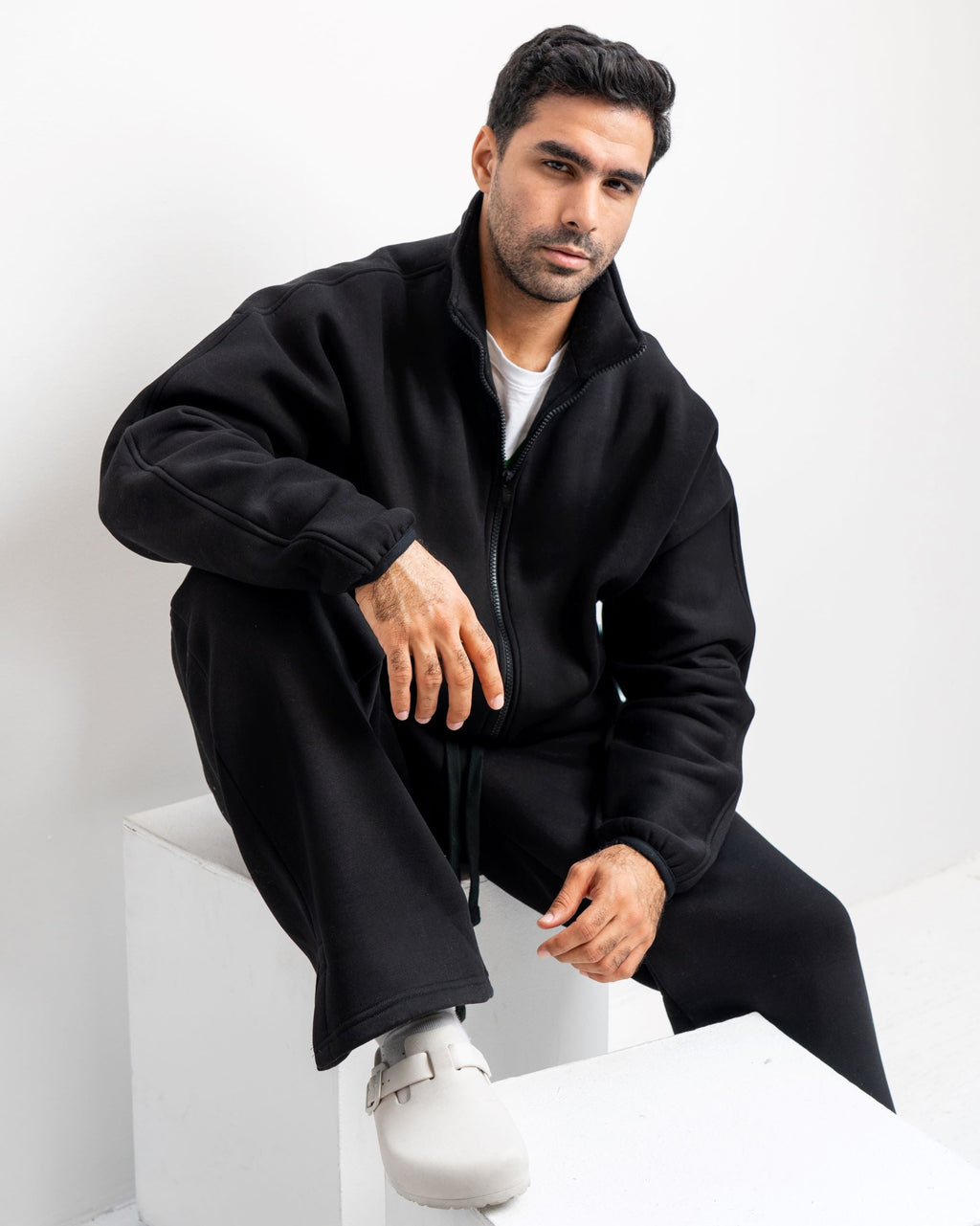 Black Cropped Zip-up Jacket SET