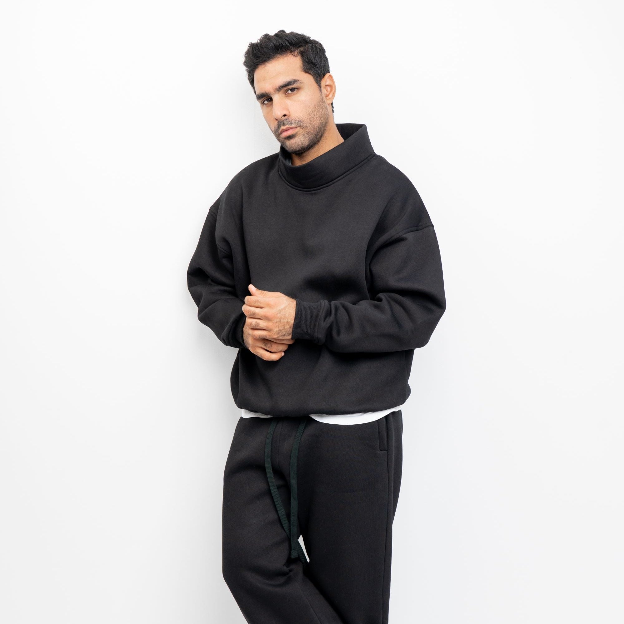 Mock-Neck Oversized Sweatshirt