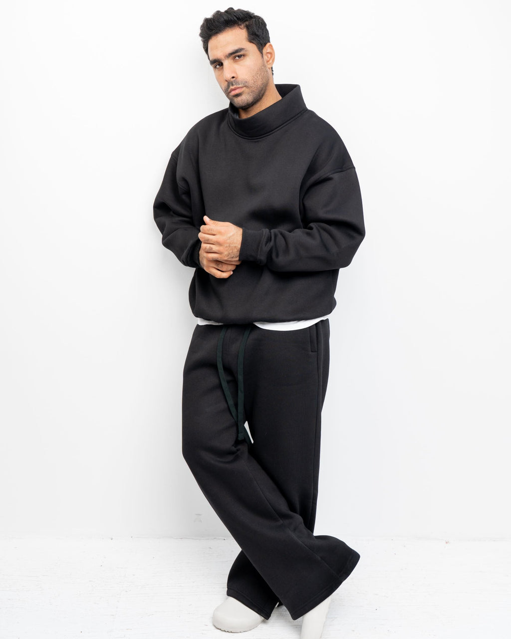 Black Mock-Neck & Wide Leg pants  SET