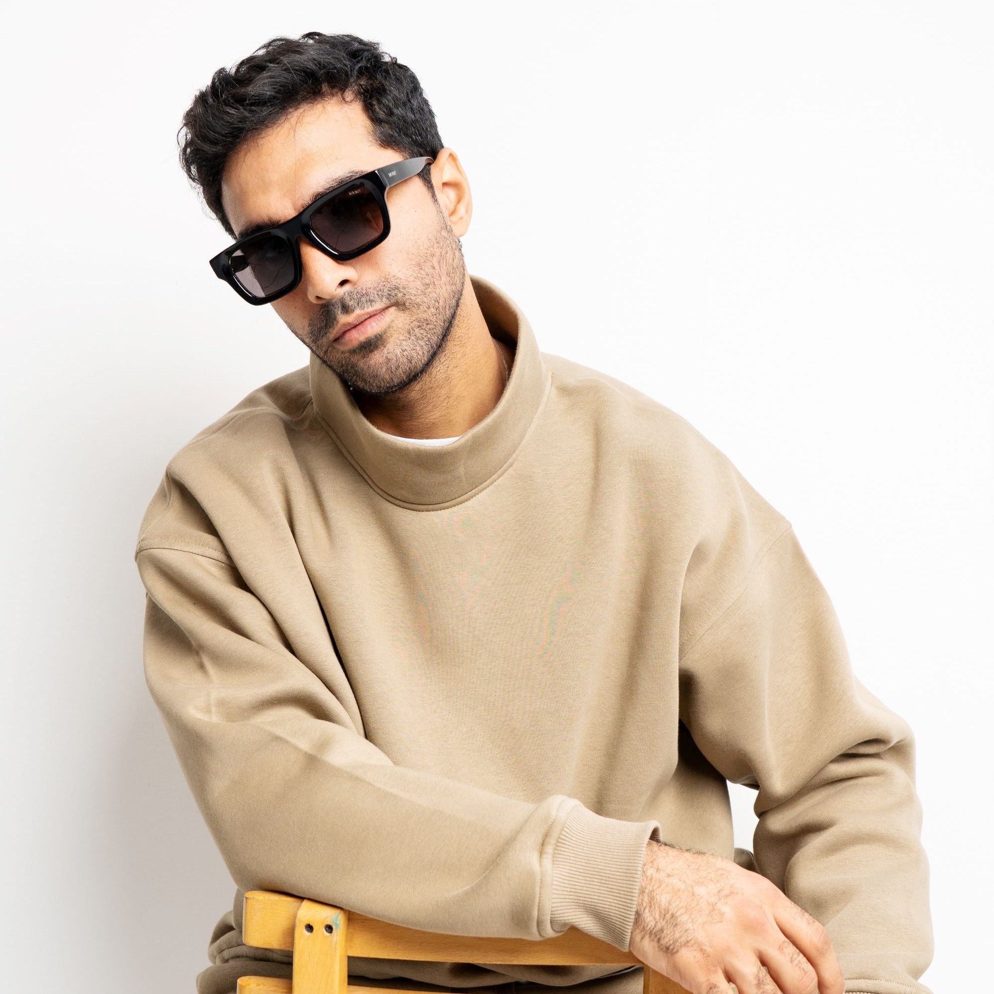 Stone oversized Mock Neck