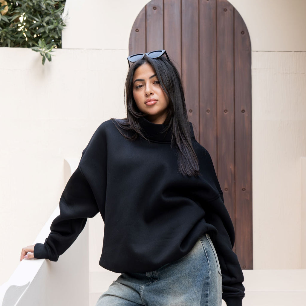 Black oversized Mock Neck