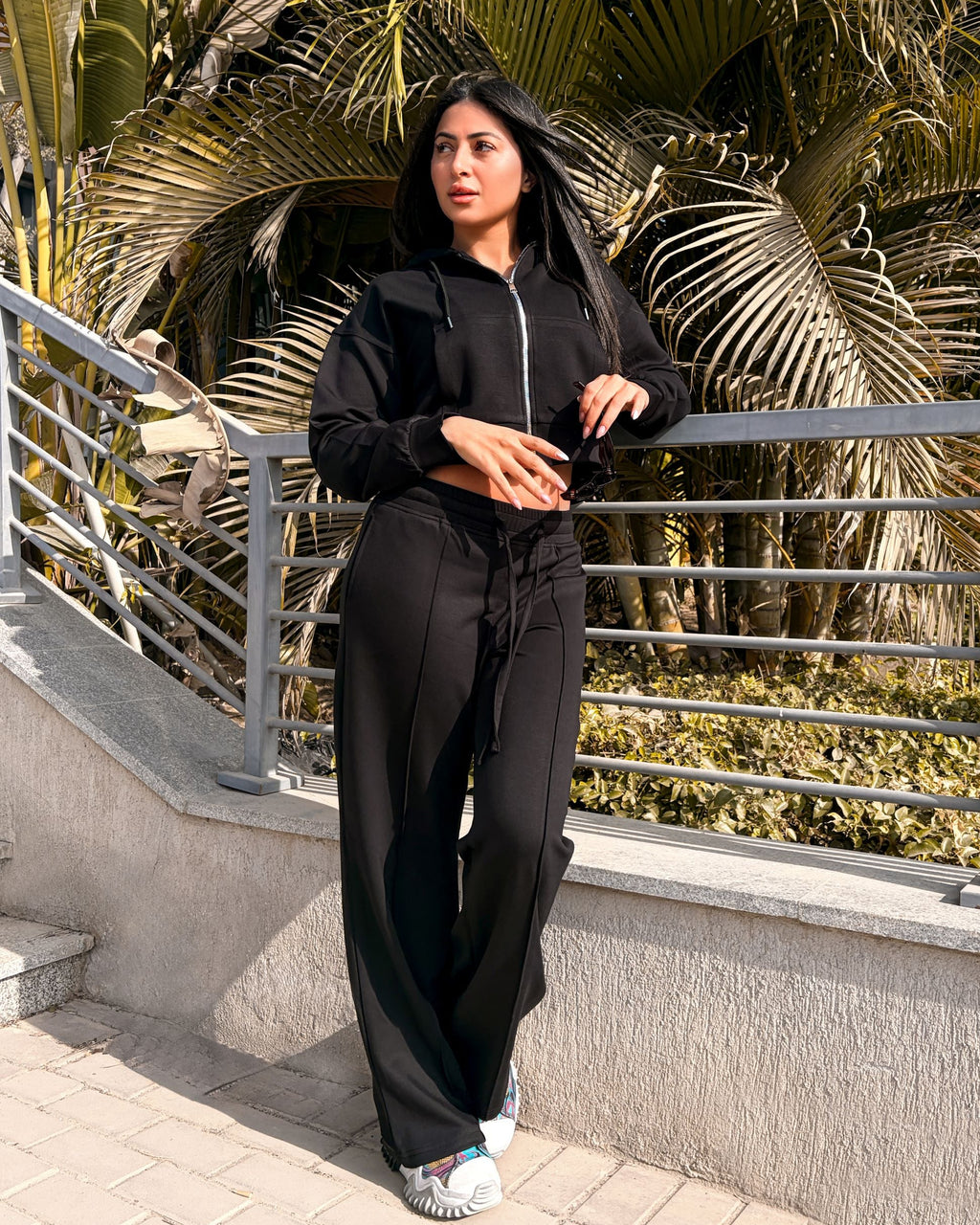 Soft Feel wide-leg Joggers